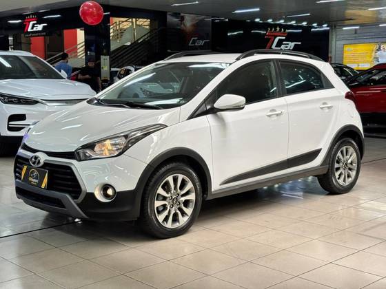 HYUNDAI HB20X 1.6 16V STYLE FLEX 4P AUTOMÁTICO